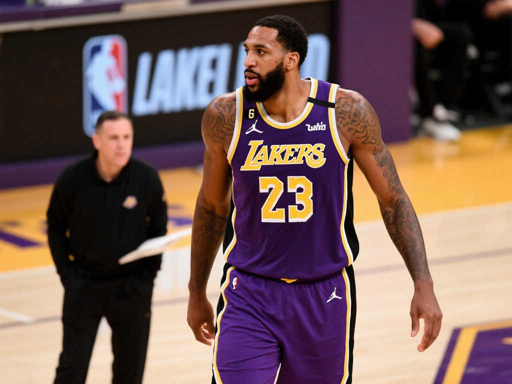 湖人补强未完待续，佩林卡锁定轮换中锋目标